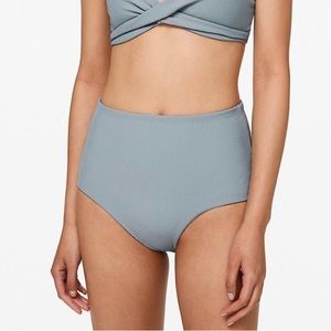 Lululemon High-Waisted Ribbed Bikini Bottom in blue/grey (4)